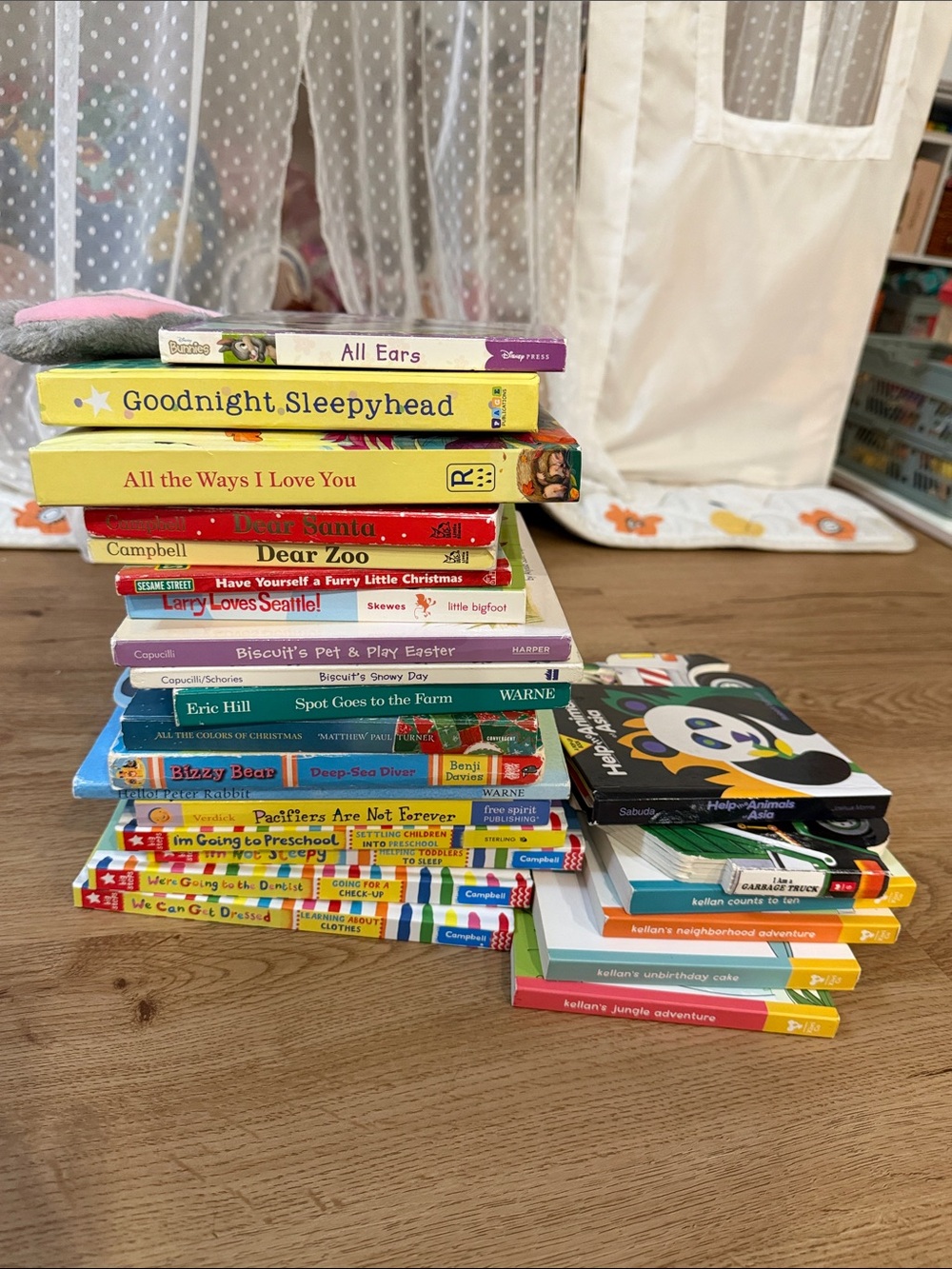Kids book set - Picture 5 of 7